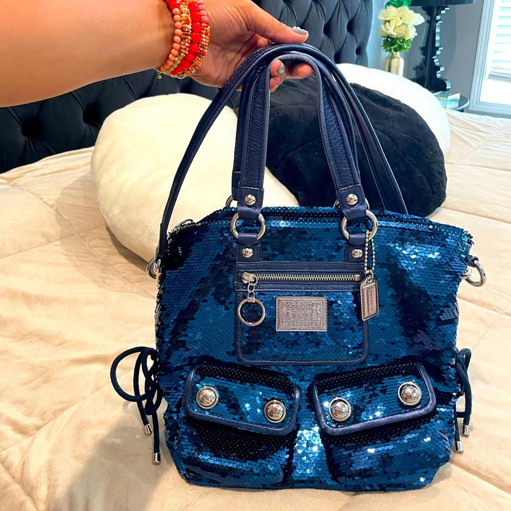Coach 15383 Poppy Limited Edition Royal Blue Sequin
Spotlight Tote EUC